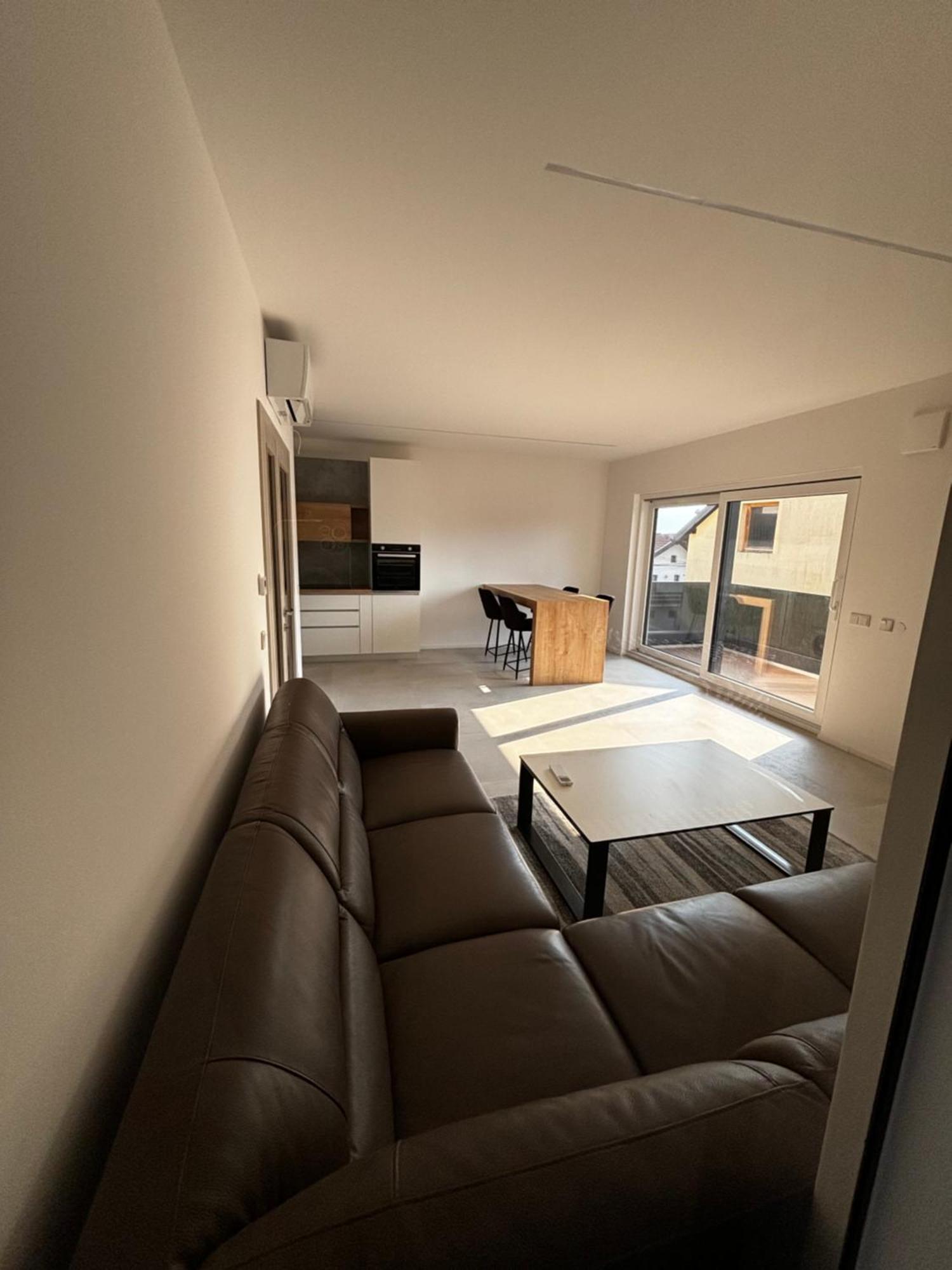 Luxor Apartman 4 ซาราเยโว ภายนอก รูปภาพ