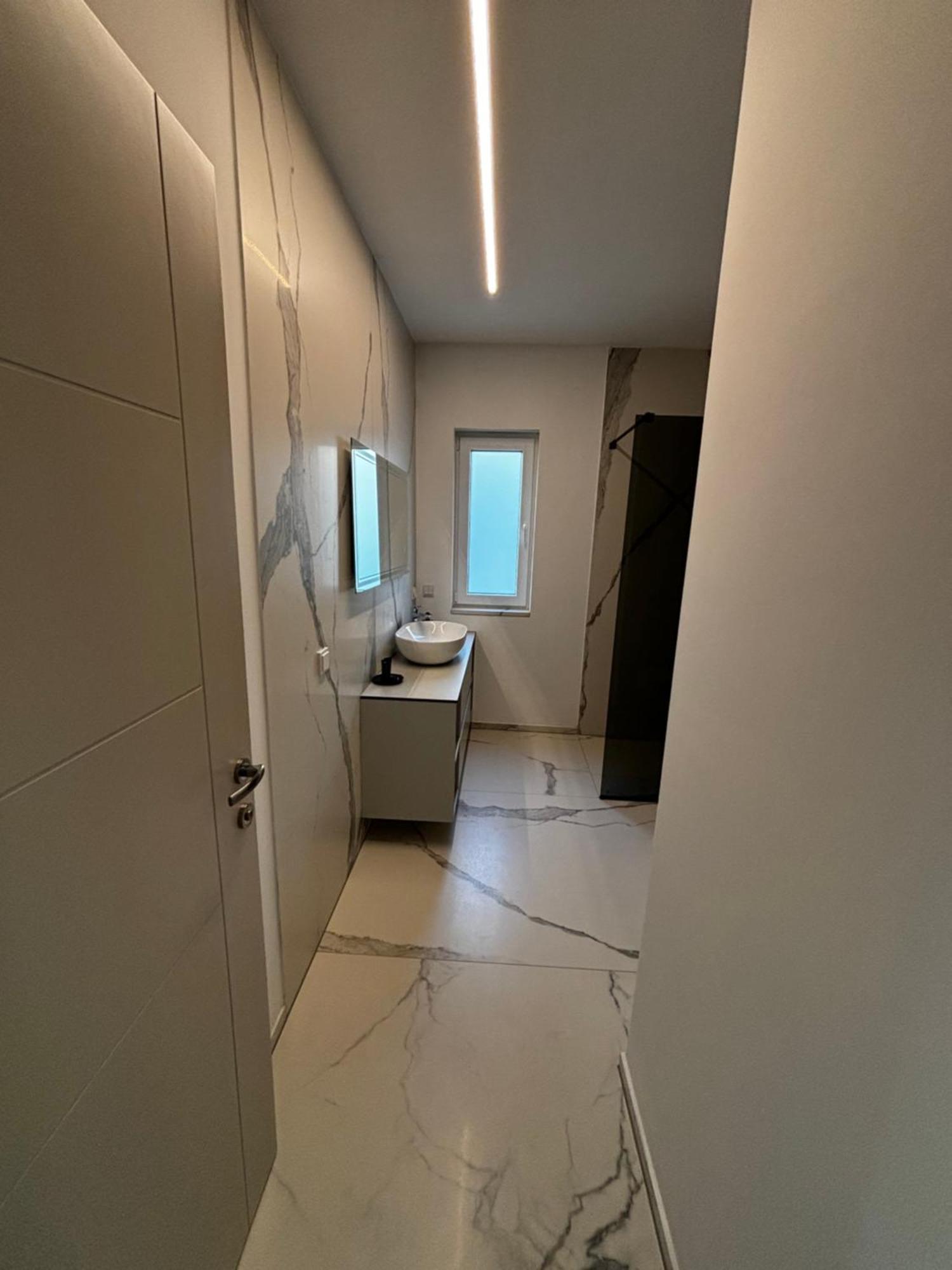 Luxor Apartman 4 ซาราเยโว ภายนอก รูปภาพ