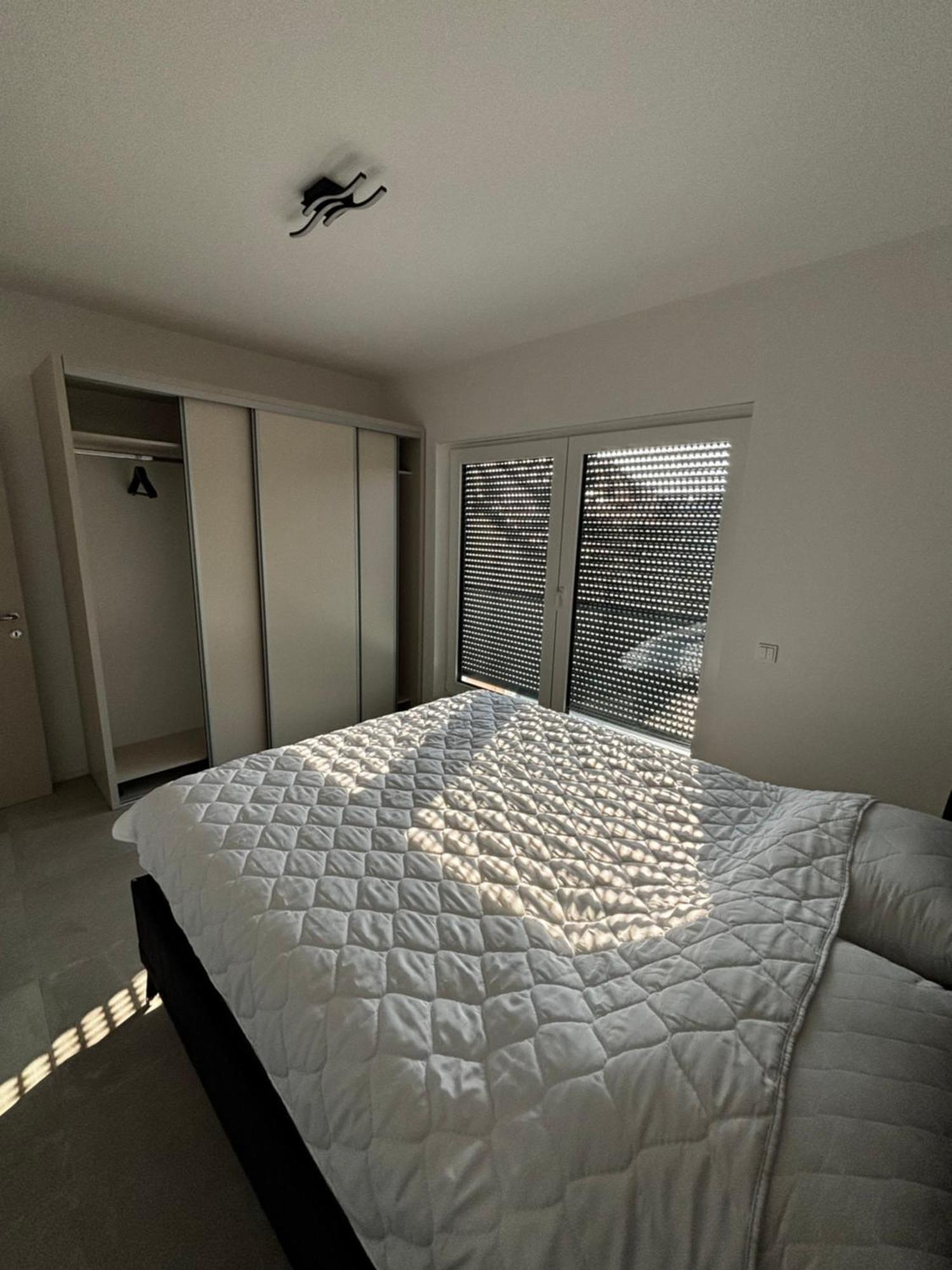 Luxor Apartman 4 ซาราเยโว ภายนอก รูปภาพ