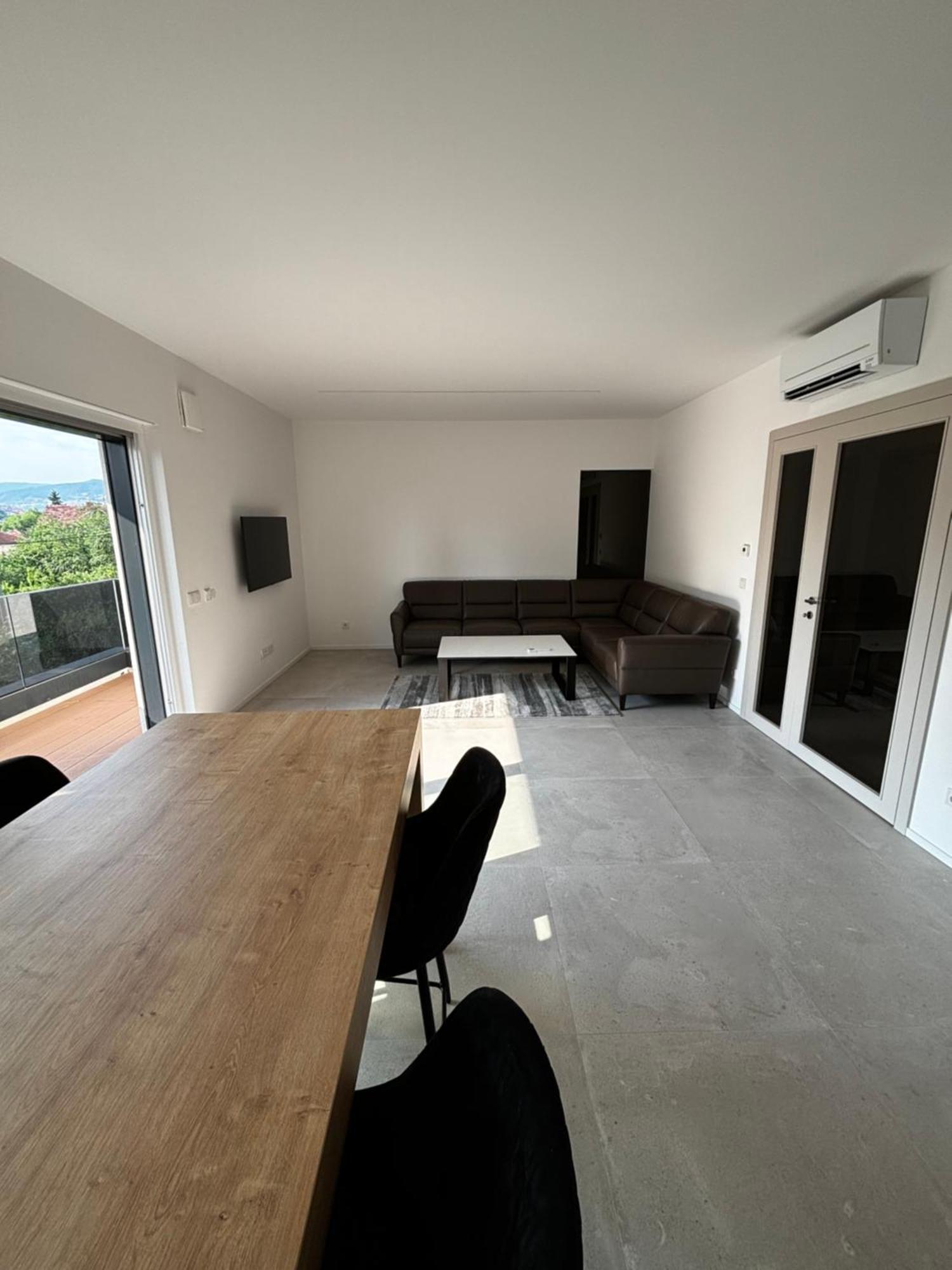 Luxor Apartman 4 ซาราเยโว ภายนอก รูปภาพ